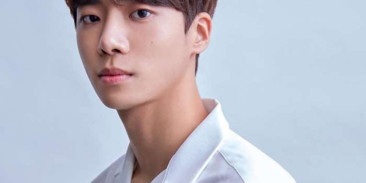 Actor Choo Young Woo called out for creepy and weird behavior
