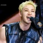 onlyBchangoonstobangchansdivineperformance andscreamswhenhetookhisshirtoff